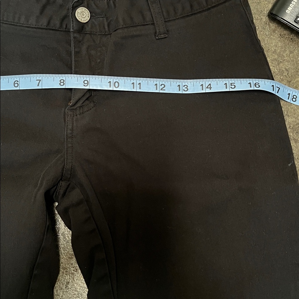 Pants - Picture 4 of 6